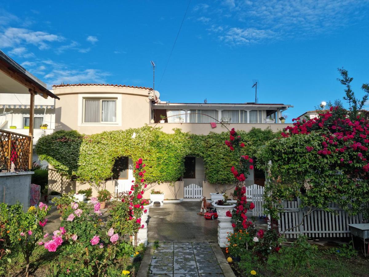 Guesthouse Novi Durres Exterior photo