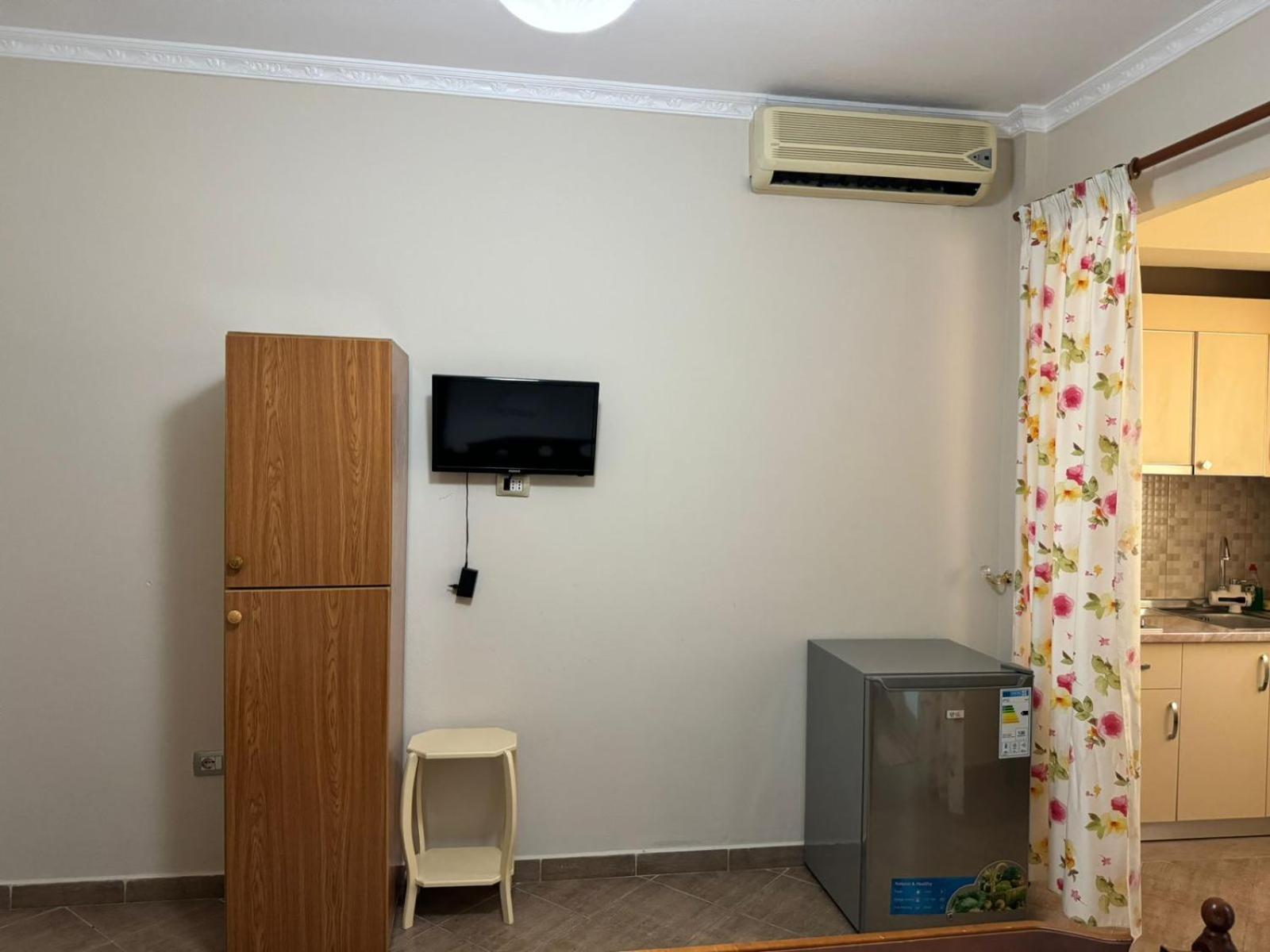 Guesthouse Novi Durres Exterior photo